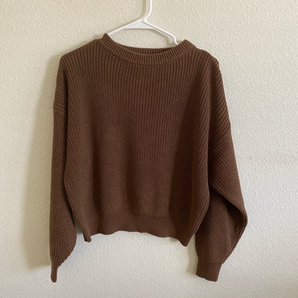 Brandy Melville brown zoey sweater - Picture 5 of 5
